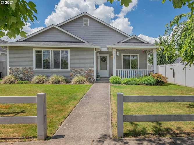 1108 NW 20th Ave Battle Ground, WA 98604