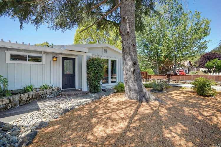 1643 Hill Road Novato, CA 94947
