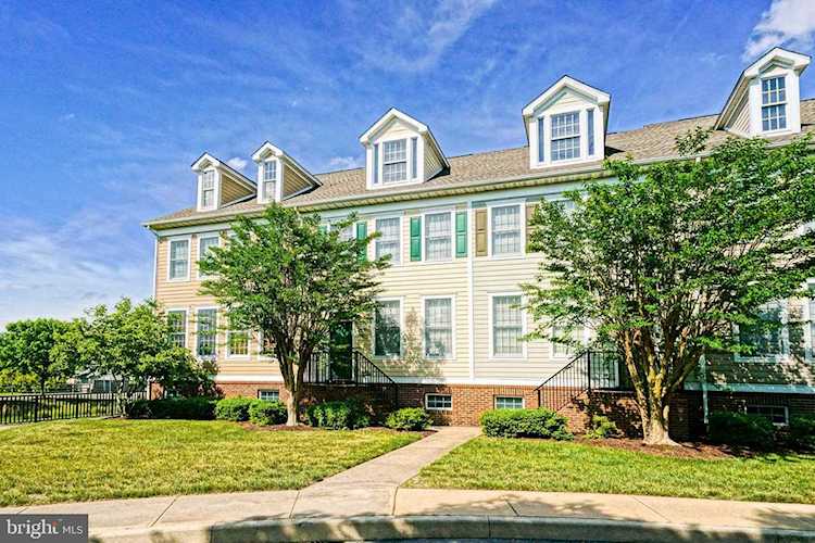 3 Village Green Dr Ocean View, DE 19970