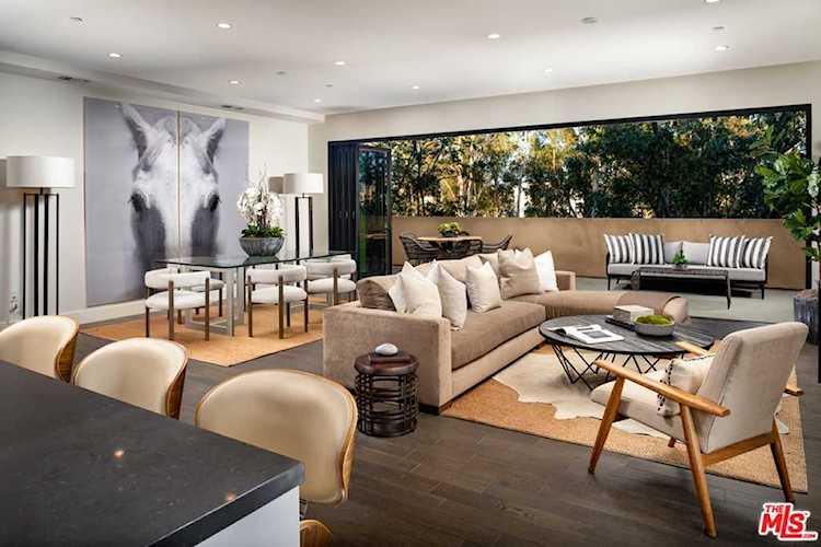 328 W Green St #202 Pasadena, CA 91105