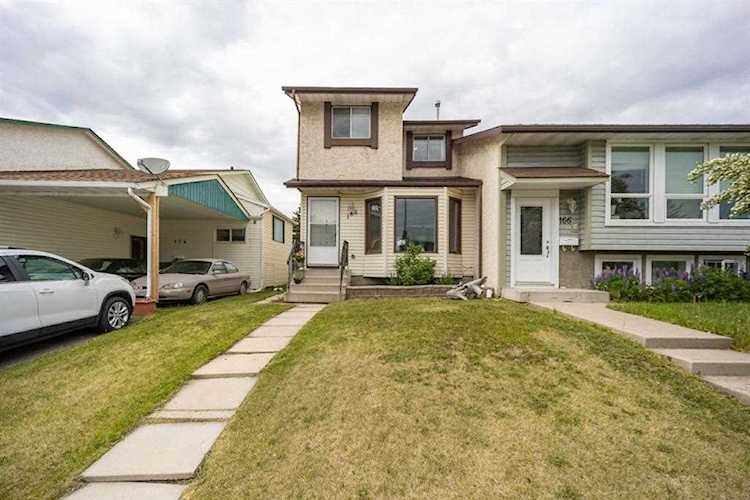 168 Pinemeadow Rd NE Calgary, AB T1Y 4N9