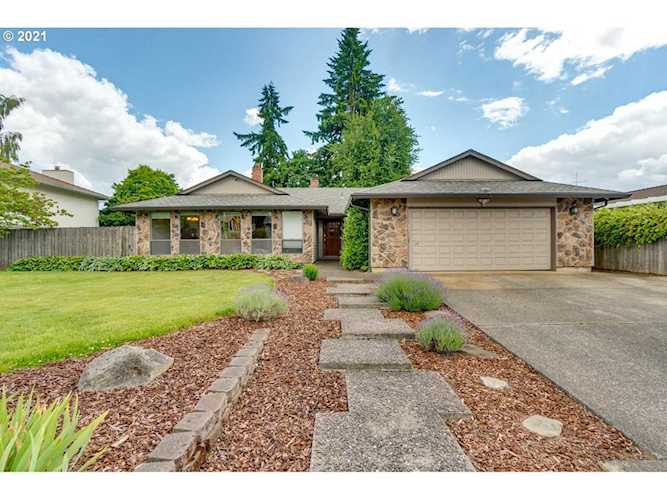 509 NE 134th St Vancouver, WA 98685