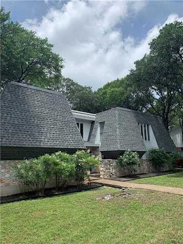 9025 Balcones Club DR Austin, TX 78750