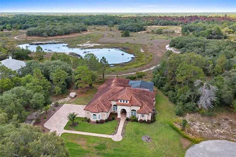 9709 Wilderness Trl Weeki Wachee, FL 34613