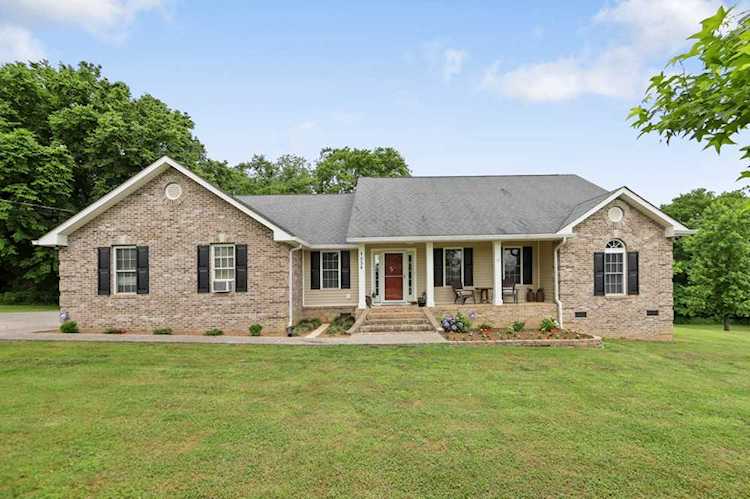 1058 Talon Dr Columbia, TN 38401