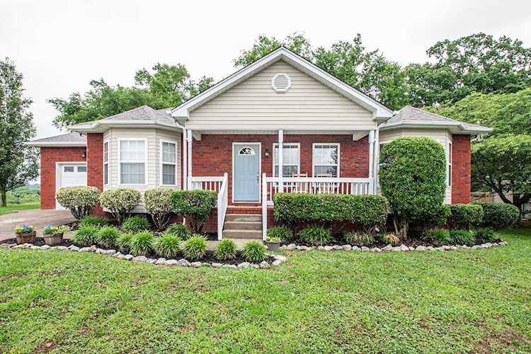 15 Buckingham Ct Lebanon, TN 37090