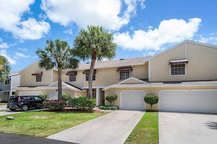 5111 Pointe Emerald Lane Boca Raton, FL 33486