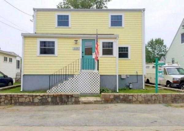 20 F St Hull, MA 02045