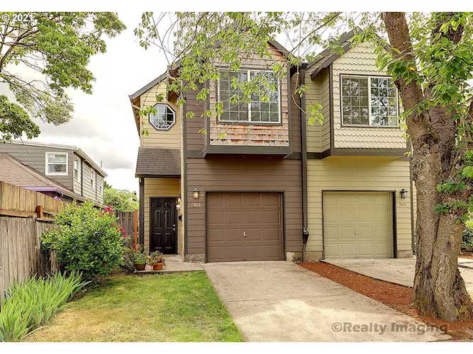 2032 NE 72nd Ave Portland, OR 97213