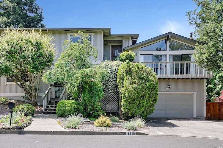 4746 Bradford Court Santa Rosa, CA 95405