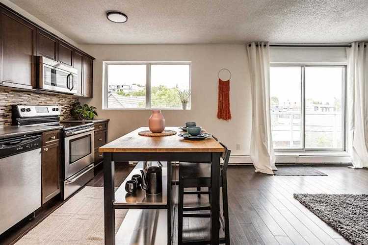 2117 16 St SW #303 Calgary, AB T2T 4E5