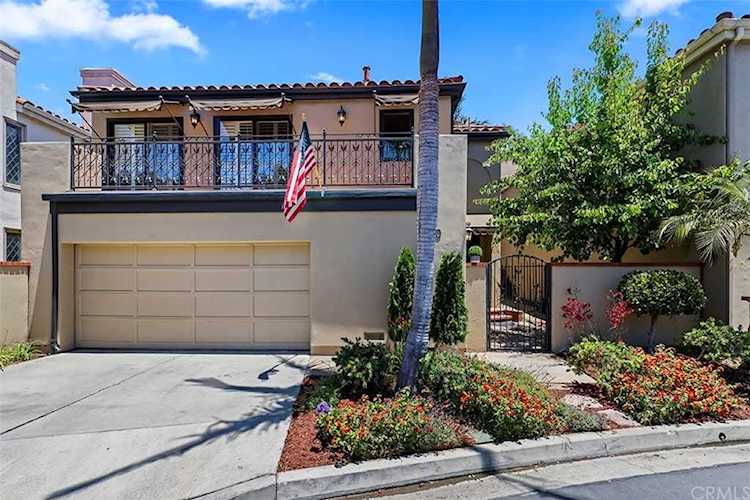 360 Seville Way Long Beach, CA 90814