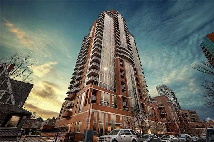 817 15 Ave SW #207 Calgary, AB T2R 0H8