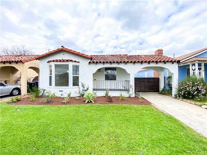 711 E Colden Ave Los Angeles, CA 90002