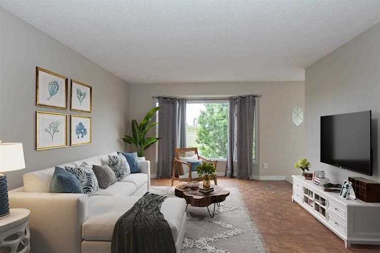 332 Whitworth Way NE Calgary, AB T1Y 6E4