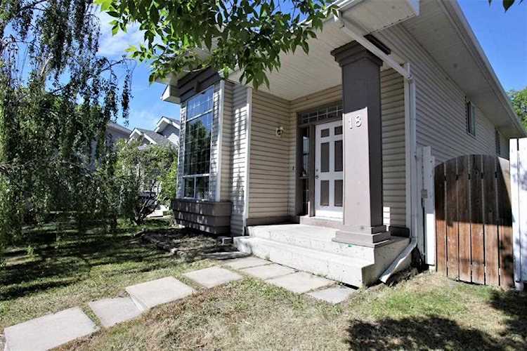 18 Martinridge Way NE Calgary, AB t3j 3c8