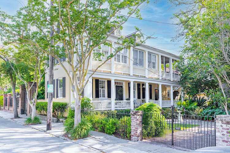 14 Limehouse St Charleston, SC 29401