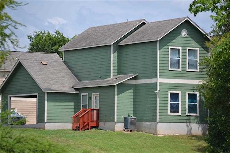 1404 E 3rd ST Georgetown, TX 78626
