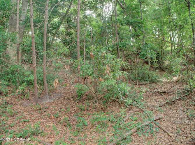 8810 Sound View Court Emerald Isle, NC 28594
