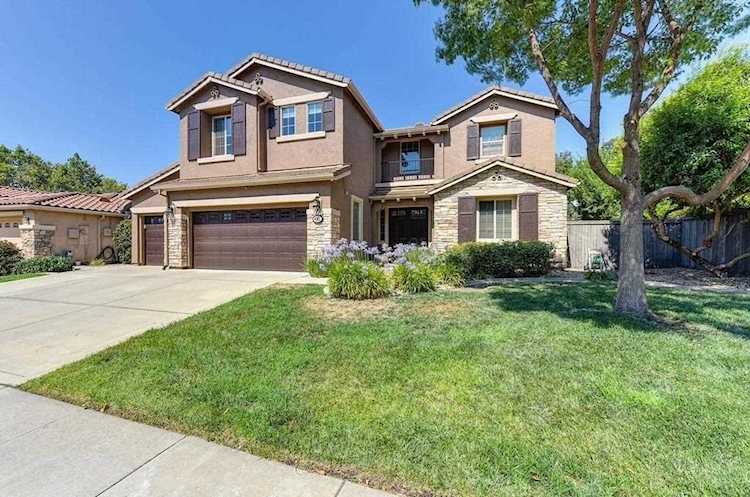 402 Foskett Ranch Court Lincoln, CA 95648