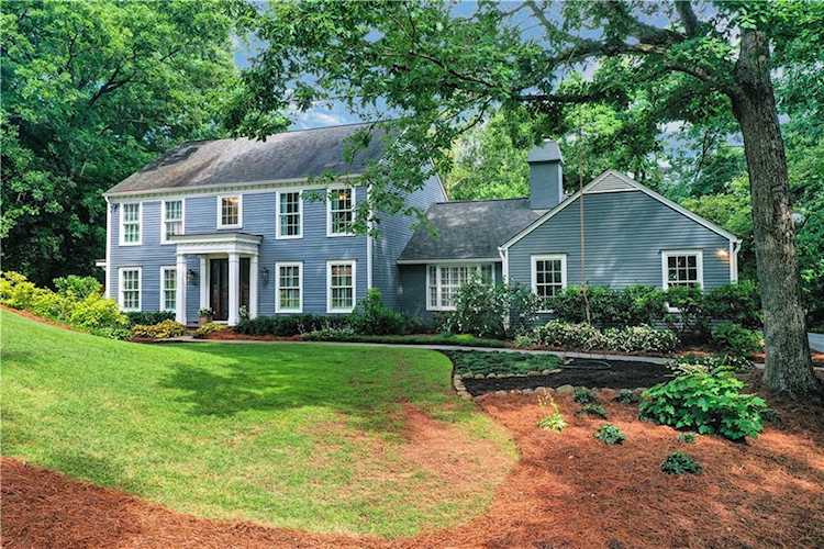 240 River North Dr, Atlanta, GA. 30328 | MLS #6897799 | $725,000 Photo 1
