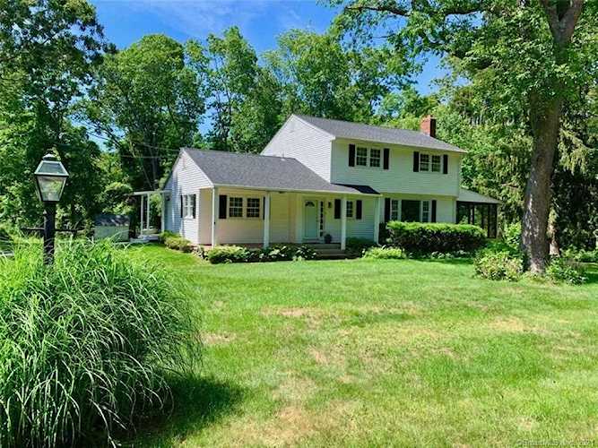 7 Victoria Lane Old Lyme, CT 06371