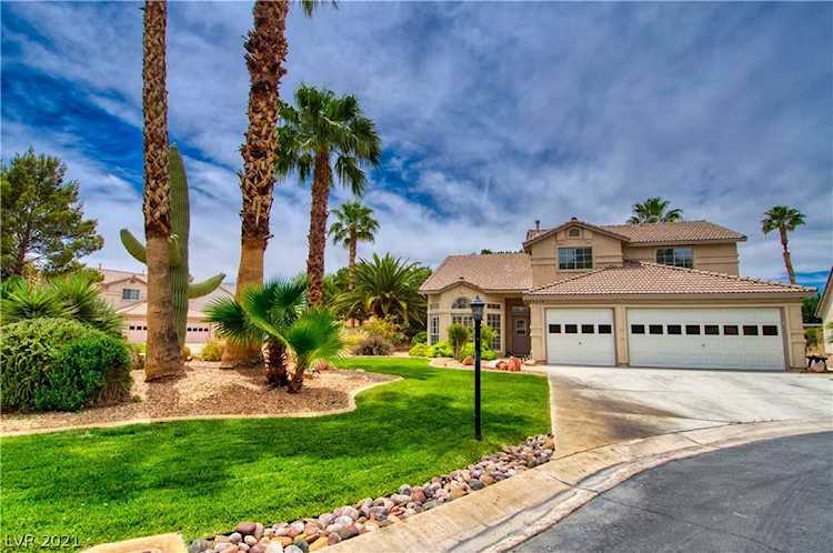 5249 Saranac Rd Las Vegas, NV 89130