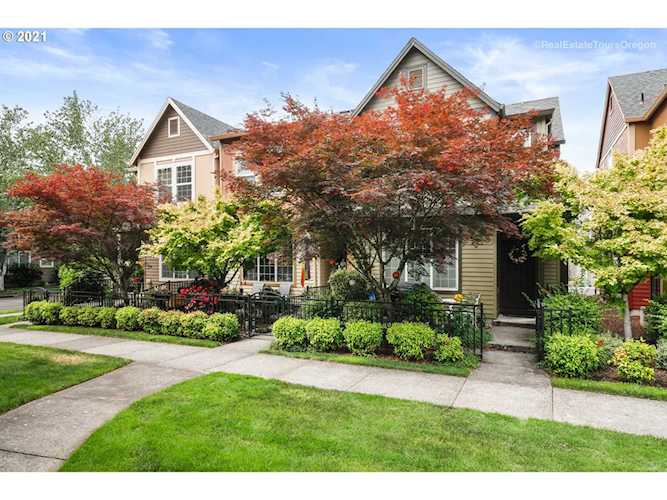 1156 SE Moonlight Ave Hillsboro, OR 97123