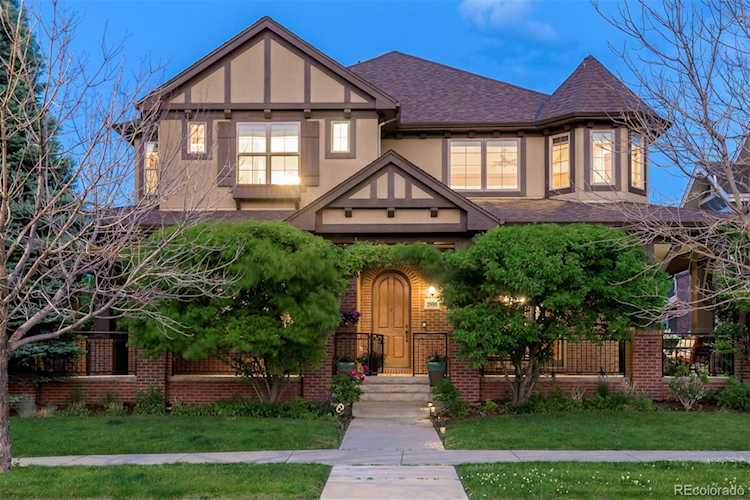 2890 Clinton St Denver, CO 80238