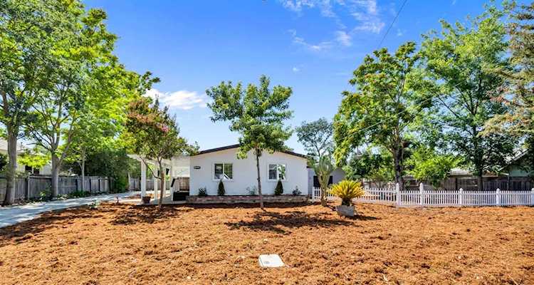 9644 Kent Street Elk Grove, CA 95624