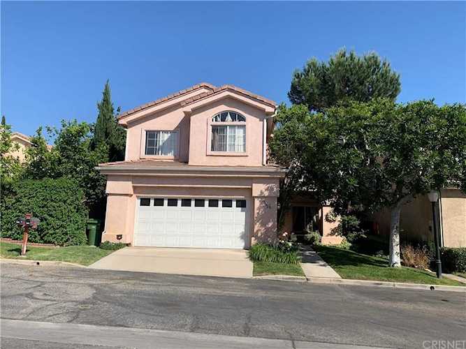 13632 Dronfield Ave Sylmar, CA 91342