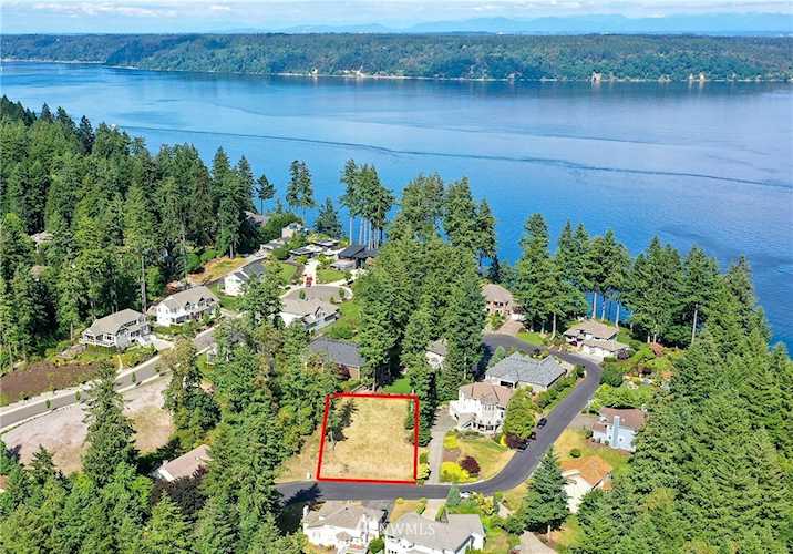 2513 81st St NW Gig Harbor, WA 98332