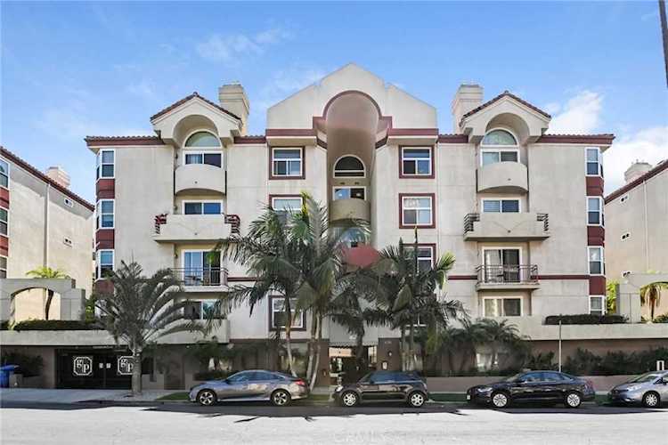620 S Gramercy Place #102 Los Angeles, CA 90005