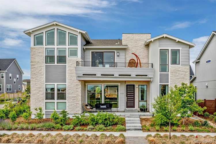 6103 Chester Way Denver, CO 80238