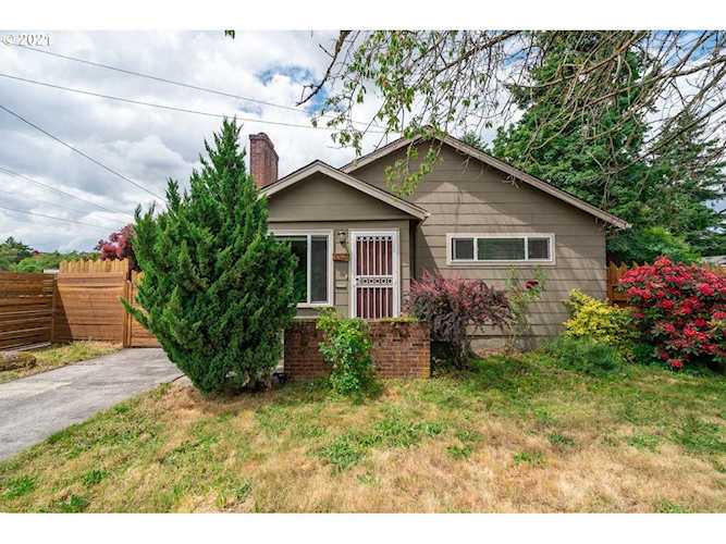 5247 SE 79th Ave Portland, OR 97206