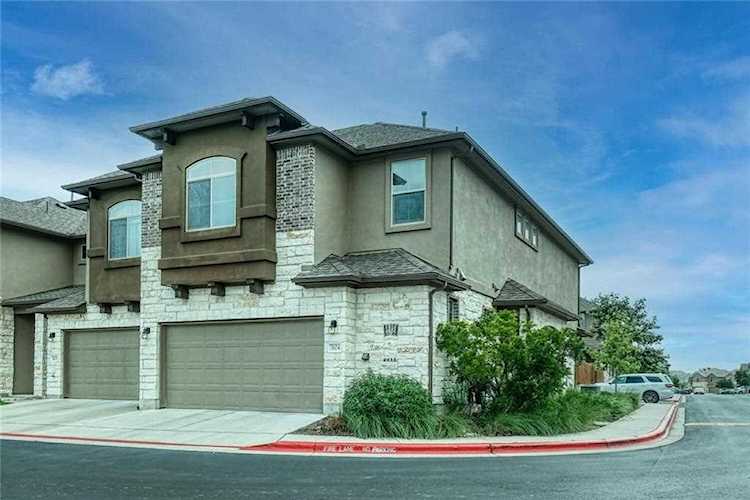 2880 Donnell DR #3104 Round Rock, TX 78664