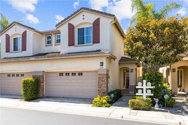 7636 Park Bay Dr Huntington Beach, CA 92648