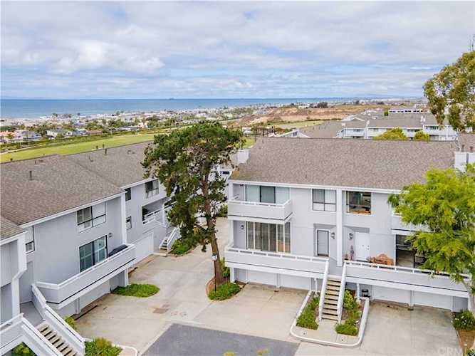 26 Encore Ct #225 Newport Beach, CA 92663