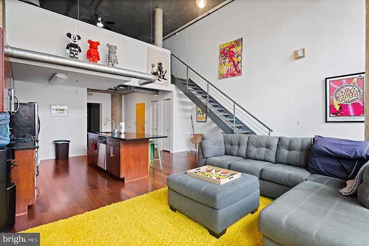 1352 South St #304 Philadelphia, PA 19147
