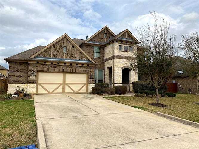 15830 Pine Country Blvd Tomball, TX 77377