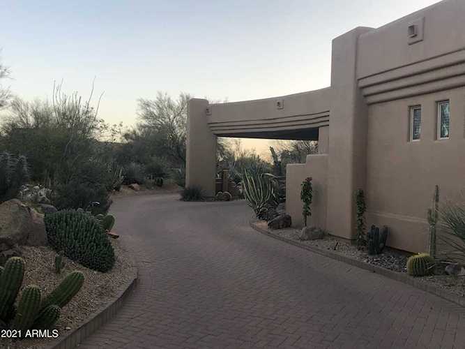 30600 N Pima Road #82 Scottsdale, AZ 85266