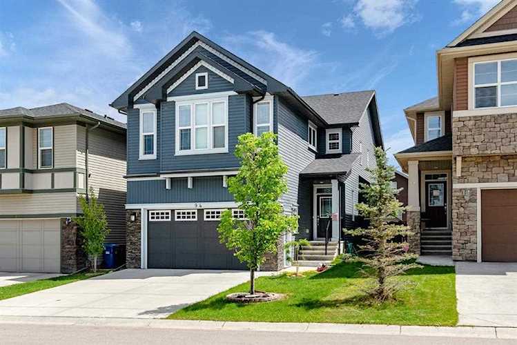 94 Evansfield Rise NW Calgary, AB T3P 0M1