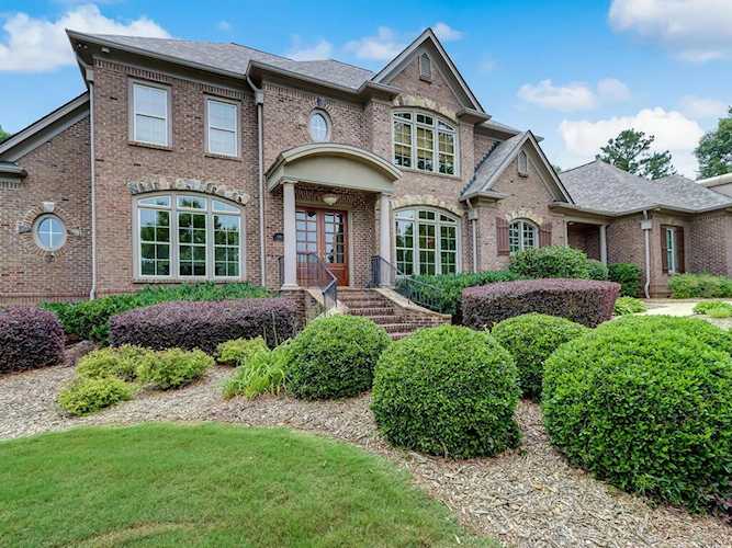 5192 Legends Dr Braselton, GA 30517