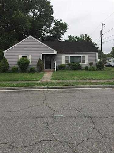 home for sale in Truxton Portsmouth VA 23704 - MLS 10383042 Photo 1
