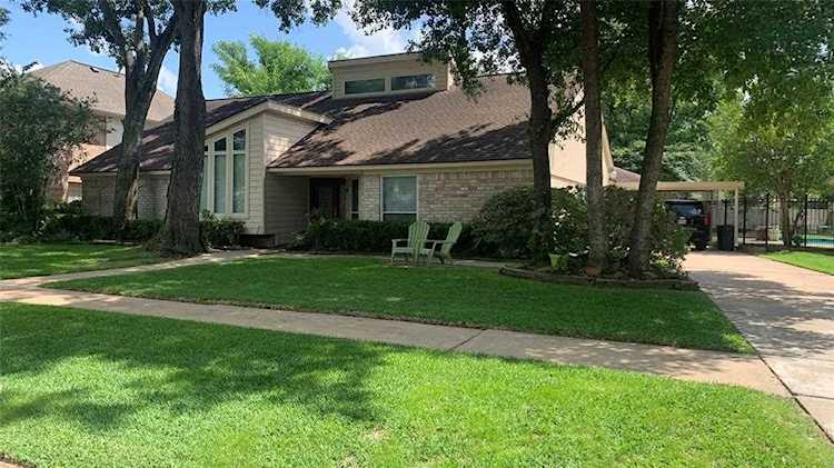 16417 De Lozier St Jersey Village, TX 77040