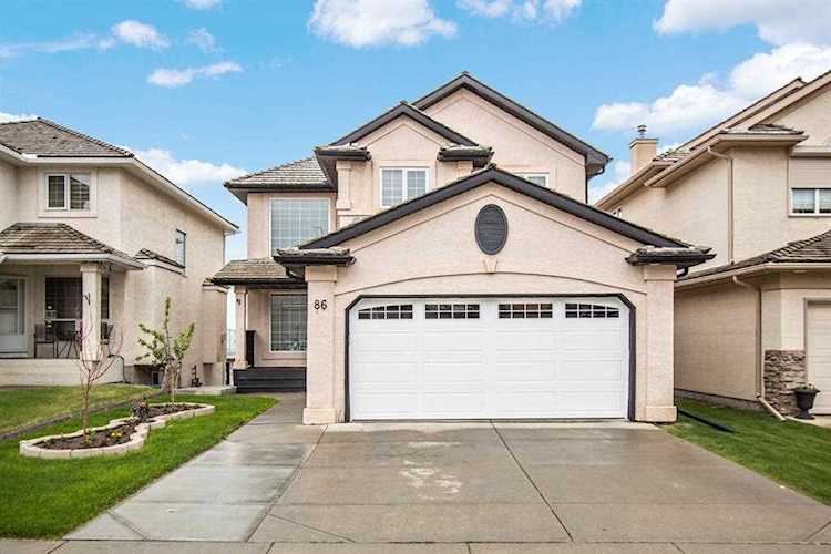 86 Hampstead Gardens NW Calgary, AB T3A 5Y6