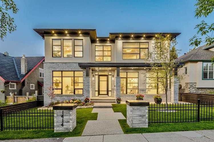 1414 Scotland St SW Calgary, AB T3C 2L4