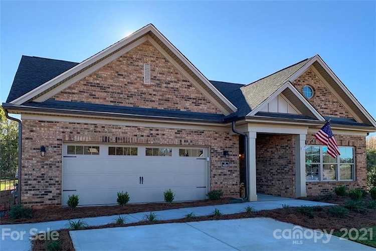2023 New Style Way Tega Cay, SC 29708