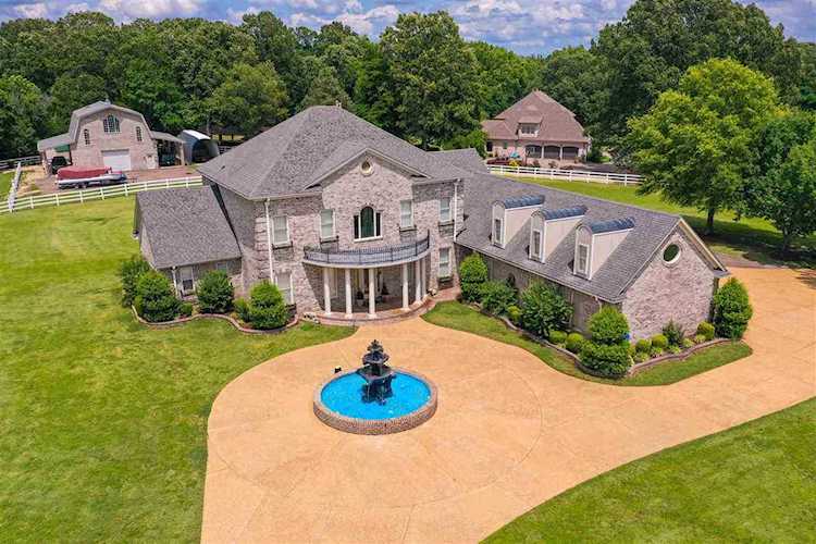 2450 Langston Ln Eads, TN 38028
