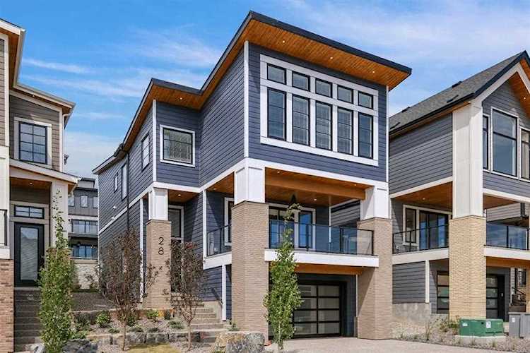 28 Timberline Way SW Calgary, AB T3H 0W3